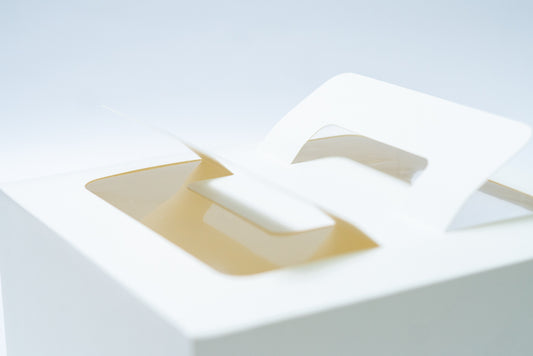 Cake Box #32 W/ Handle White WS