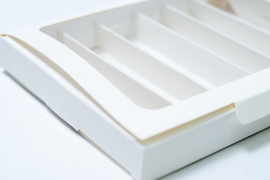 Candy Window Box White Medium Pck 12